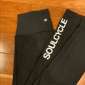 NEVER WORN lulu x SoulCycle luxtreme high times